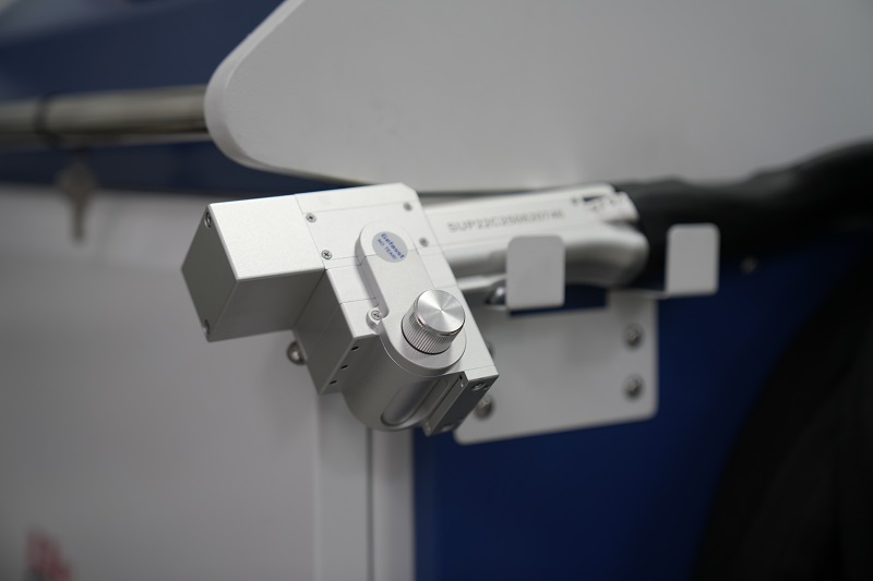 1500w 2000w 3000w 6000w Cw Laser Cleaning Machine (10)